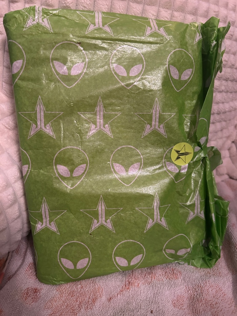 Jeffree star Alien palette